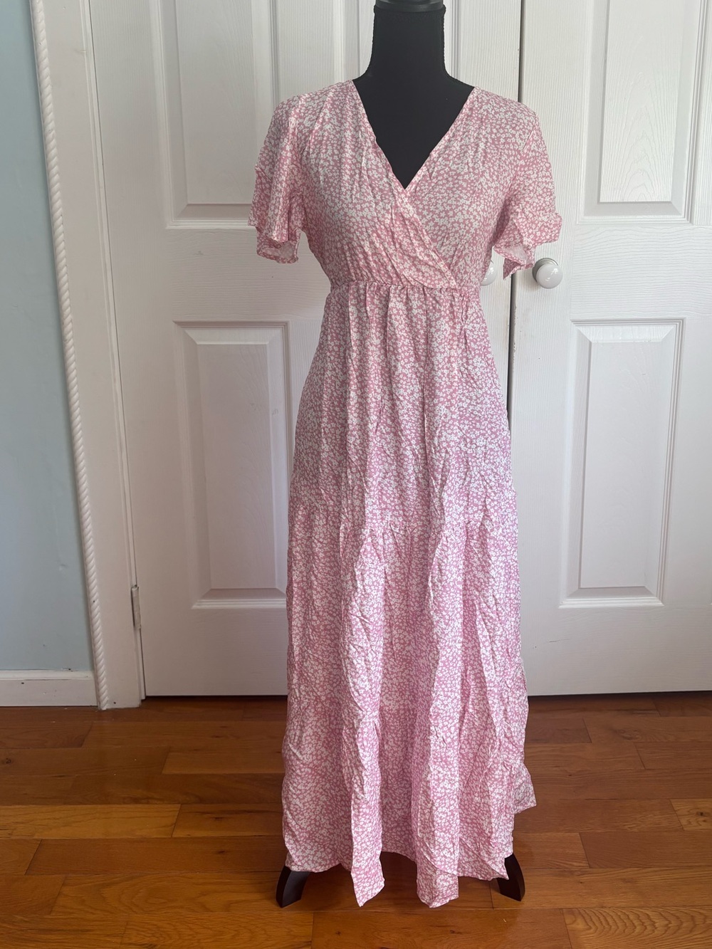 NWT Light Pink Floral Wrap Maxi Dress with Flutter Sleeves